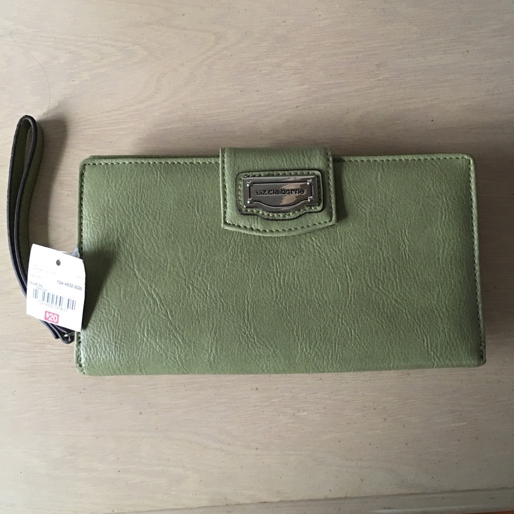 Liz Claiborne Wristlet - Picture 1 of 5